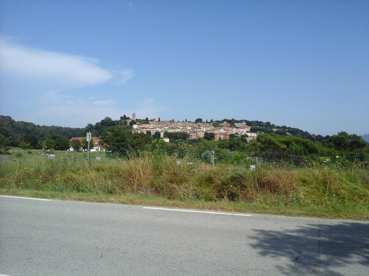 Maison De Village Bagnols-en-Foret Luaran gambar